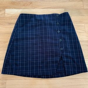 Forever 21 skirt with button up slit
